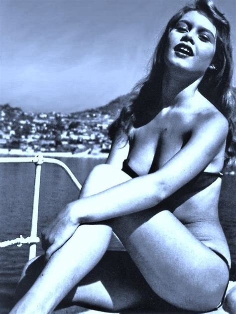 Tits brigitte bardot Brigitte Bardot