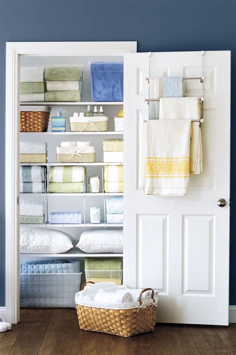 We Found The Most Genius Ways To Organize Your Linen Closet Easy Home Organization Home