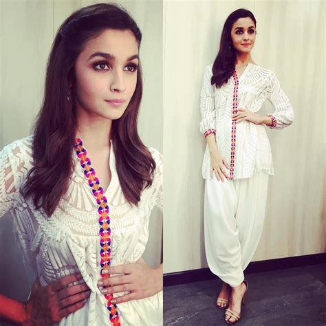10 Trendy Alia Bhatt Looks That Are Perfect For The Sister Of The Bride