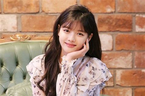 Backstreet rookie drama, 편의점 샛별이 highlight video. Kim Yoo Jung Shares Health Update With Fans After ...