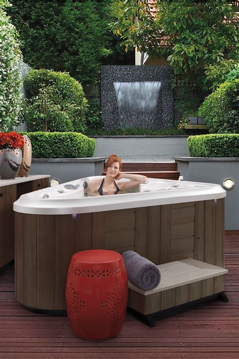 Celebrity Rendezvous Discovery Corner Hot Tub By Marquis® Hot Tub Landscaping Hot Tub