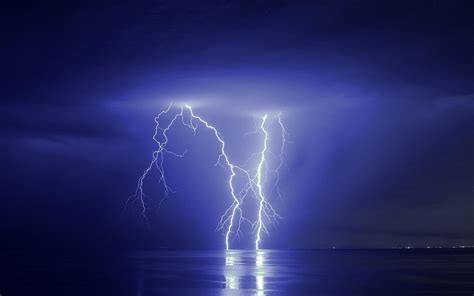 Thunder And Lightning Wallpapers Top Free Thunder And Lightning