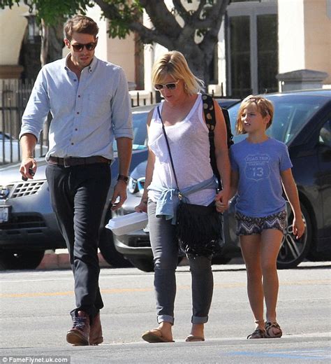 Jennie Garth Shows Off Her Figure In Romper With Daughter Luca Bella