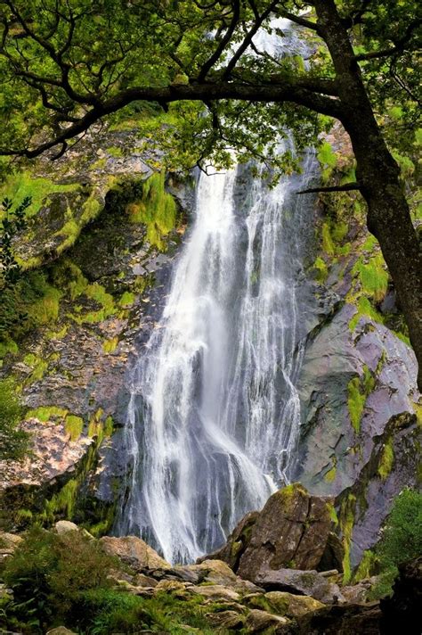 15 Amazing Waterfalls In Ireland The Crazy Tourist Waterfall