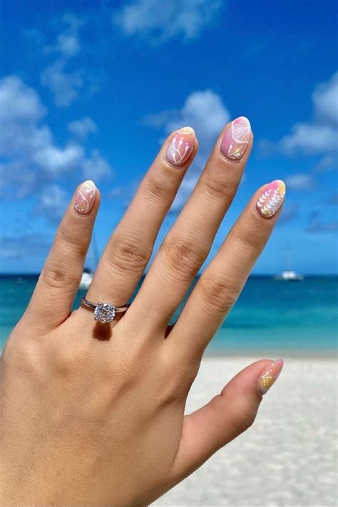 33 Cute Summer Beach Nail Design Inspiration to try! - Hailey Fashion Life