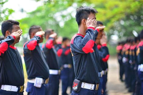 Manjah beureum rt 01 rw 03 desa cileunyi kulon kecamatan cileunyi kab. PENDIDIKAN DAN PELATIHAN SATPAM