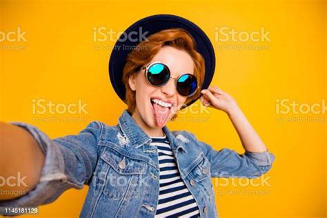 Close Up Photo Funny Funky Attractive She Her Lady Make Take Selfies Tongue Out Mouth Naughty
