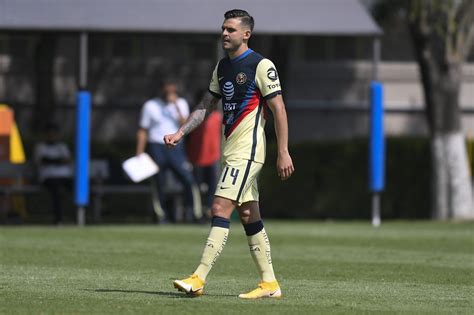 Nicolás benedetti da triunfo a américa que salta al liderato del apertura de la liga mexicana. Nicolás Benedetti listo para reaparecer con América en Liga MX