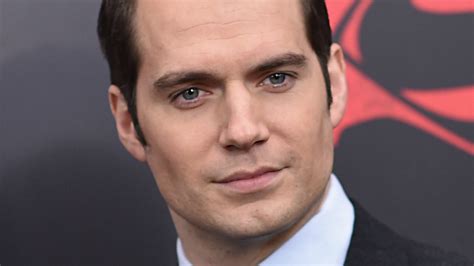 It looks like henry cavill will be sporting a black superman suit in zack snyder 's justice league movie. Henry Cavill in Christopher Reeve's Superman suit