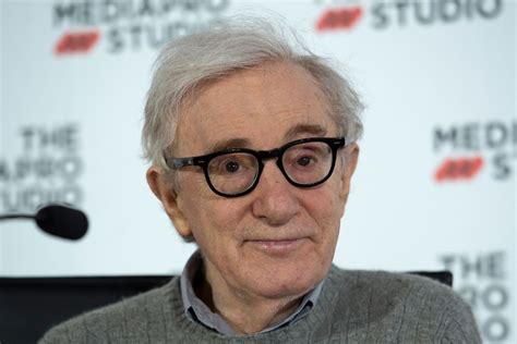 Woody Allen Und Amazon Beenden Rechtsstreit über Vierten Film Der Spiegel
