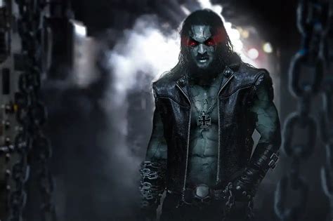 Jason Momoa Surge Imponente Como Lobo Em Incrível Imagem Legado Da Dc