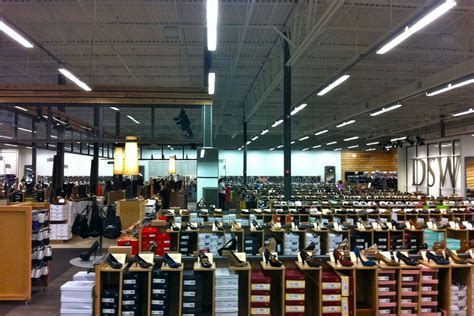 DSW Designer Shoe Warehouse: St. Petersburg / Clearwater Shopping ...