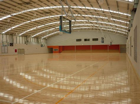 Het vernieuwde indoor sports centre groningen is een uniek sportcentrum met drie innovatieve sporten die de toekomst hebben. Tamworth Indoor Sports Centre | Hines Constructions ...