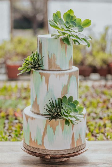 Wedding Cake With Succulents Wedding Cakes Wedding Cake