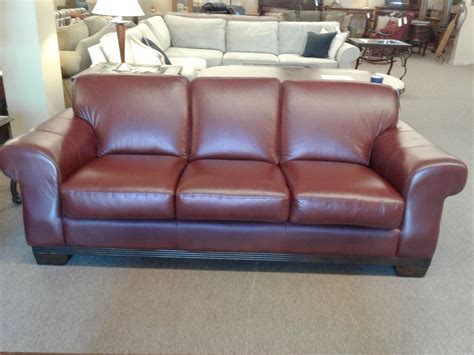 Burgandy Leather Sofa Delmarva Furniture Consignment