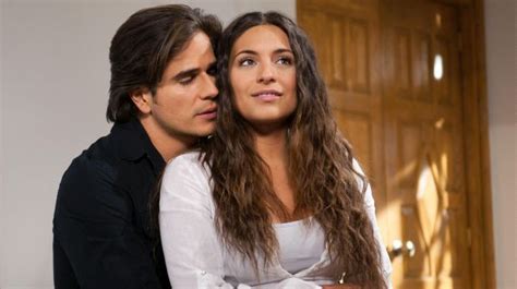 From 2010 to 2011, she played aurora alcázar in the telenovela teresa. Daniel Arenas agradece éxito de "Corazón indomable" en el ...