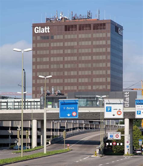 Reliable Power For The Glatt Zurich Shopping Center