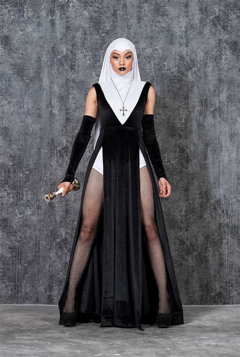 Halloween Costumes Nun 2022 Get Halloween 2022 News Update
