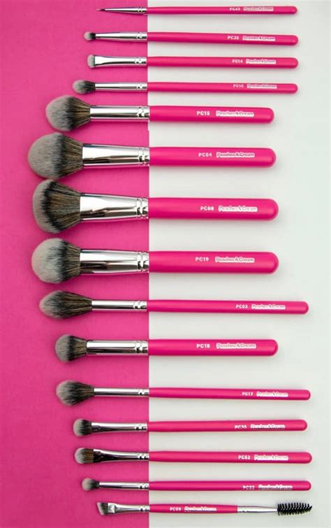 Peaches And Cream Essential Face Brush Set Prettylittlething Aus