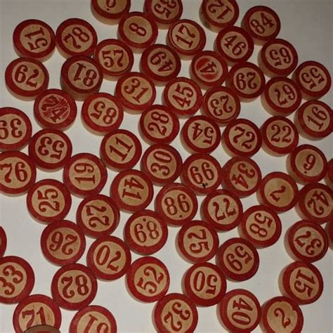 55 Red Bingo Numbers Thick Wood Circle Game Tokens Playing
