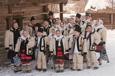 10 Romanian Christmas traditions - Positive News Romania