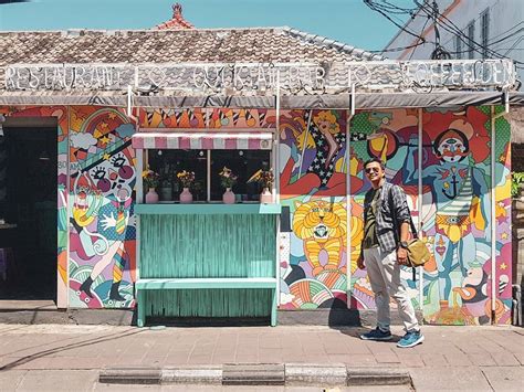 Sea Circus Cafe Modern Yang Instagramable Di Bali Tempatnya Seru Dan