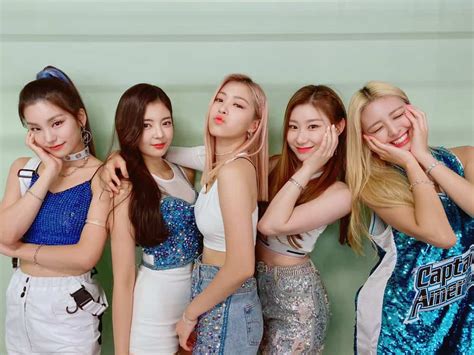 Itzy Members Profile Ages Names Positions Birthdays Kamicomph