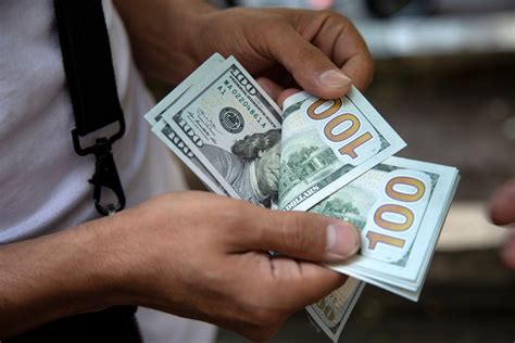 سعر الدولار الزيمبابوي مقابل الجنية المصري