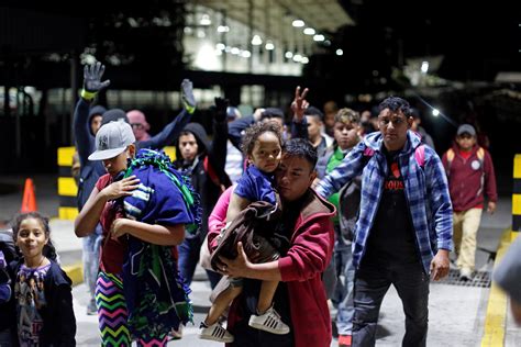 Nueva Caravana Migrante Centroamericana Llega A México Rci Español