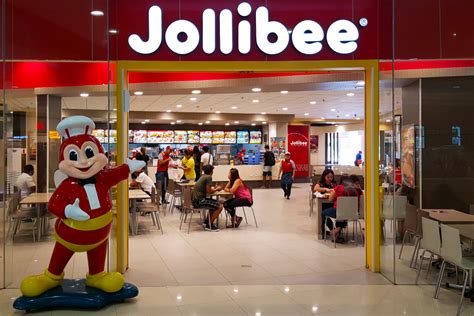 Jun 28, 2021 · jollibee has more than 300 international branches including in the united states, canada, the people's republic of china (specifically in hong kong and macau), brunei, vietnam, singapore, malaysia. Jollibee announces first quarter financial reports ...