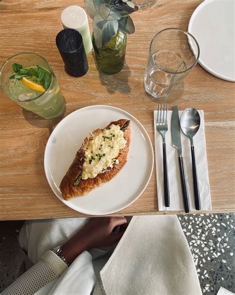 KHLOUD on Twitter: "@M_MN94_ @imajid3 @Golden_places نفسي اقرا دراسة