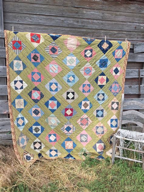 Old Fashioned Heavy Quilts Wallpapersfordesktopnewyear