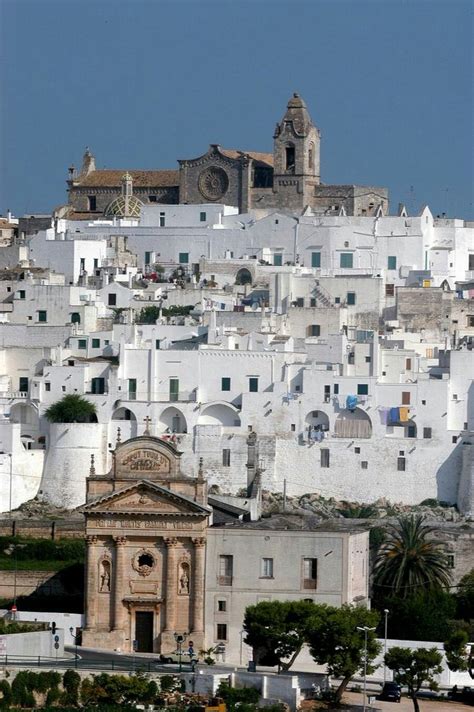 One of the prettiest towns in the brindisi province of puglia is ostuni. OSTUNI, PUGLIA | Puglia italia, Viaggi, Foto di viaggio