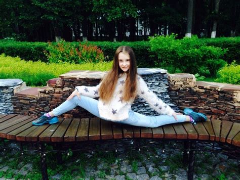 Russian girl Sonya M yrs Соня м iMGSRC RU