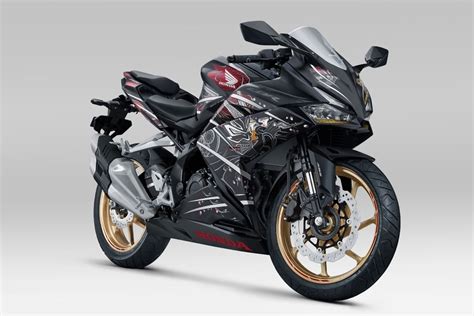 For the 2020 model of the cbr250rr, honda would use a newly designed piston to extract the most out of the 249 cc engine. Honda lança CBR 250RR SP Quick Shifter Special Edition ...