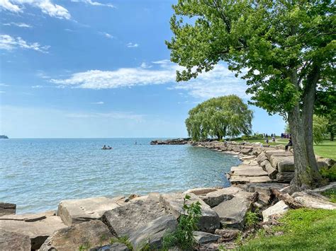 12 Great Beaches Near Cleveland Ohio You Need To Visit In 2022 Beach
