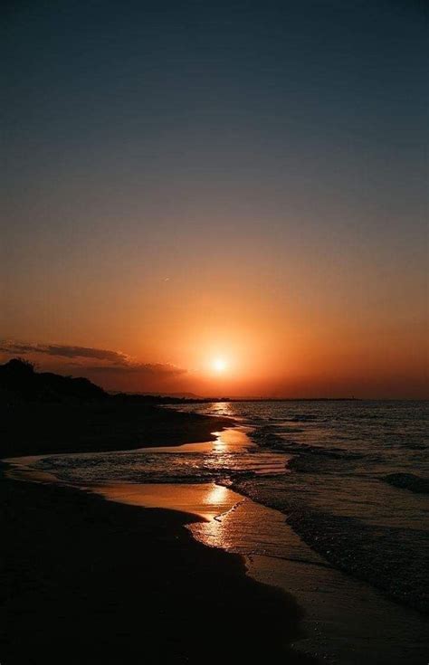 Iphone wallpaper videos #hintergrundbildiphone #tapete palm tree, slow moments, sunset, seaside you are in the right place about wallpaper macbook white here we offer you the most beautiful pictures about the wallpaper. sunset | Beach sunset wallpaper, Sky aesthetic, Sunset ...