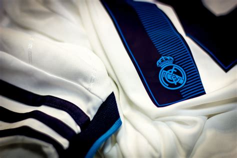 32+ real madrid logo png images for your graphic design, presentations, web design download free real madrid logo png images. Обои на которых есть "adidas" для Android, iPhone и ...