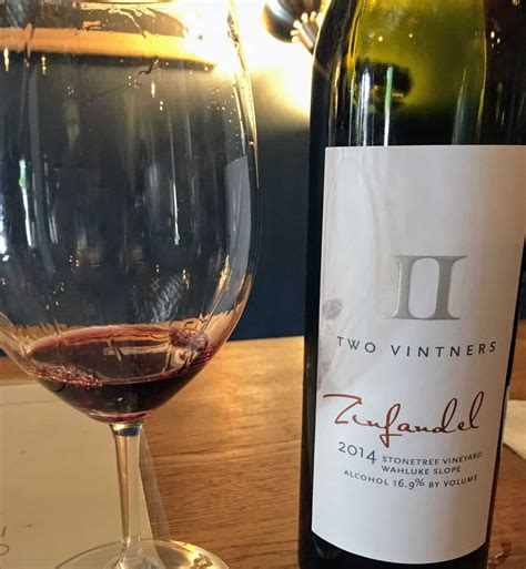 60 Second Wine Review Two Vintners Zinfandel Spitbucket