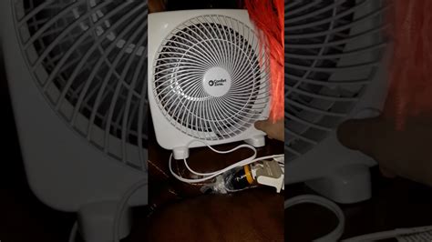 Product description this small, high velocity fan from lakewood packs a punch. Comfort Zone CZ9BWT 9 Inch Box Fan - YouTube