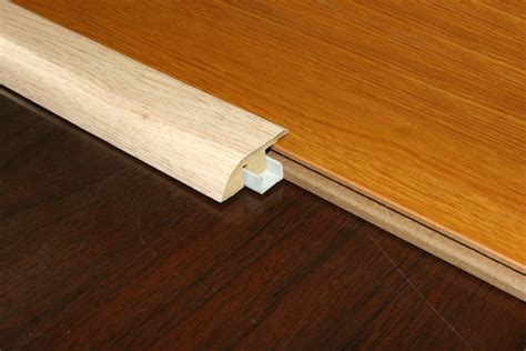 How to use molding in a sentence. Reducer(T Molding,Hdf Flooring,Skiring)(id:5585567 ...