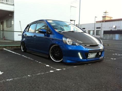 You could say they were the same or almost same cars until 2017. Modified Honda Fit GDs Here in Japan (Many Pictures inside ...