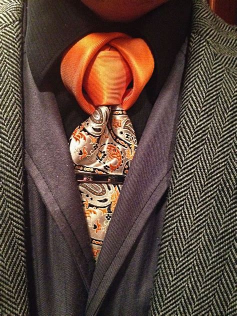 A Saturn Knot Made Using A Contrast Tie Ties Mens Fashion Different