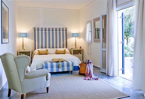 Minutes from parasporos beach, the hotel is surrounded by natural beauty, nestled amidst vineyards and. Yria resort, Hotels in Parikia Paros Greece