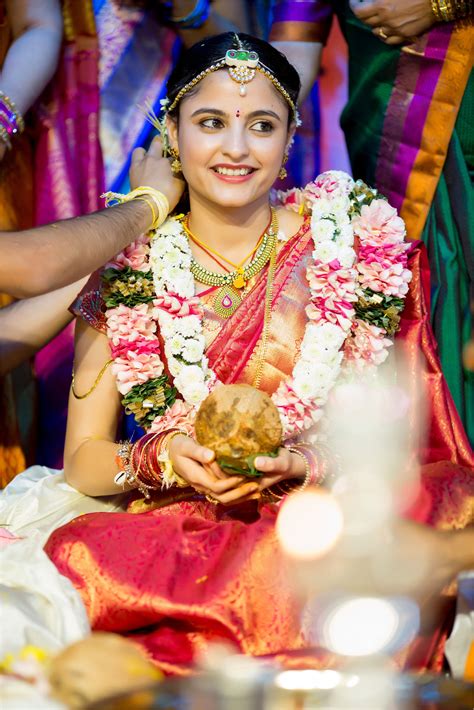 Cute Hindu Wedding Photos Unconventional But Totally Awesome Wedding