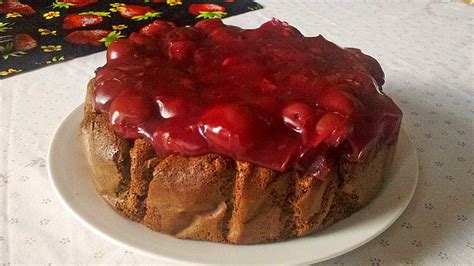 Kuchen ohne mehl und zucker. Schoko-Kirsch-Kuchen ohne Mehl und Zucker (Rezept mit Bild ...