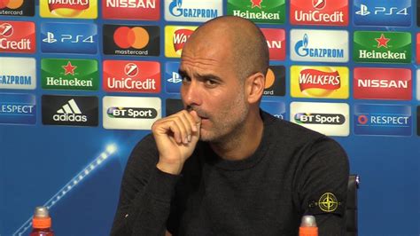 Pepteam official acount about pep guardiola. Waarom Guardiola zijn Stone Island-embleem van zijn jas ...