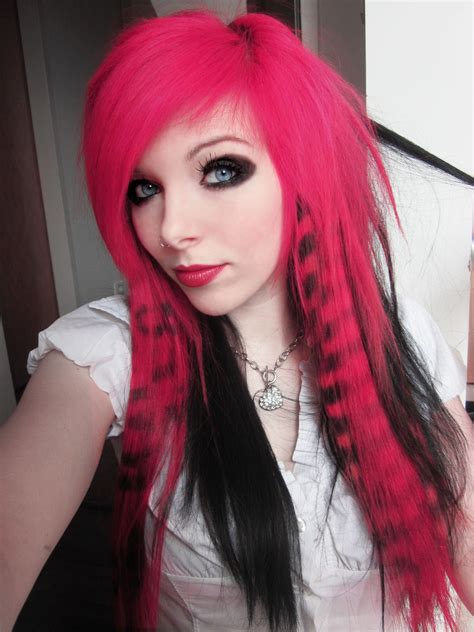 Emo Hairstyles An Expression Of Creative Adolescence Culture Top And Trend Hairstyle