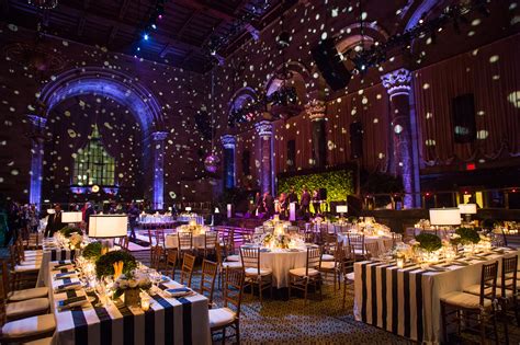 4 Gorgeous Ways To Bring The Outside Into Your Wedding Huffpost