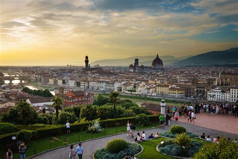 Florence Panoramic View From Piazzale Michelangelo Looking Flickr